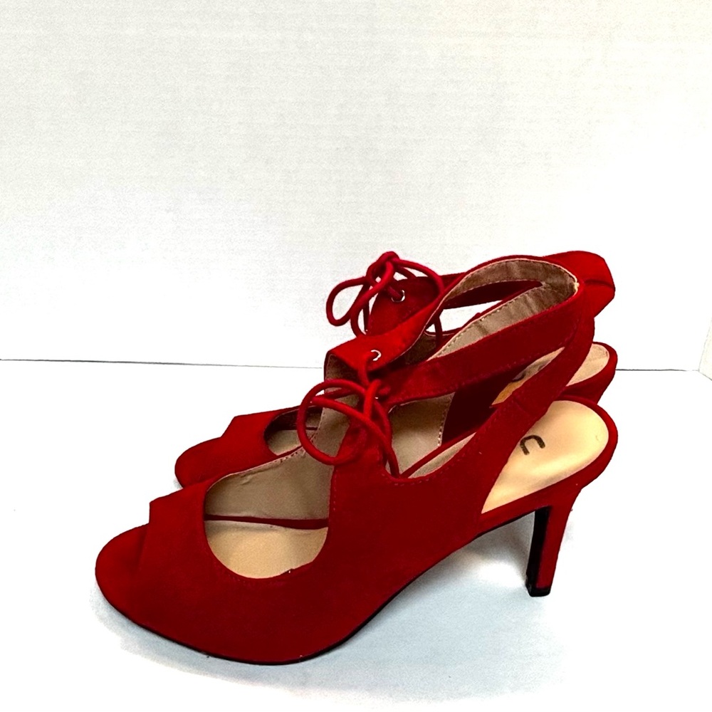 Red Unisa Strappy Open-Toed Heels Size 7M